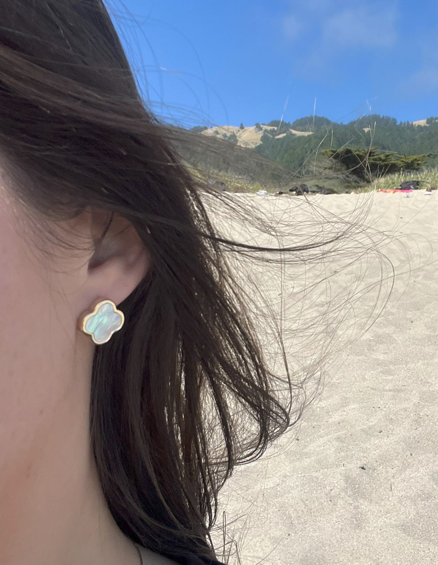 Clover earrings with mother of pearl. Gift for her